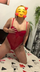 Nikol, nouă în oraș, la mine sau la tine